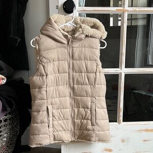 Reversible Women's Tan Puffer and fur Vest